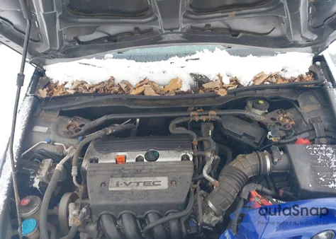 2009 Honda Accord 2.4 Ex-L from USA, damaged, VIN 1HGCP26819A017206